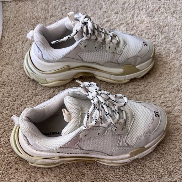 Balenciaga triple s - Picture 3 of 9